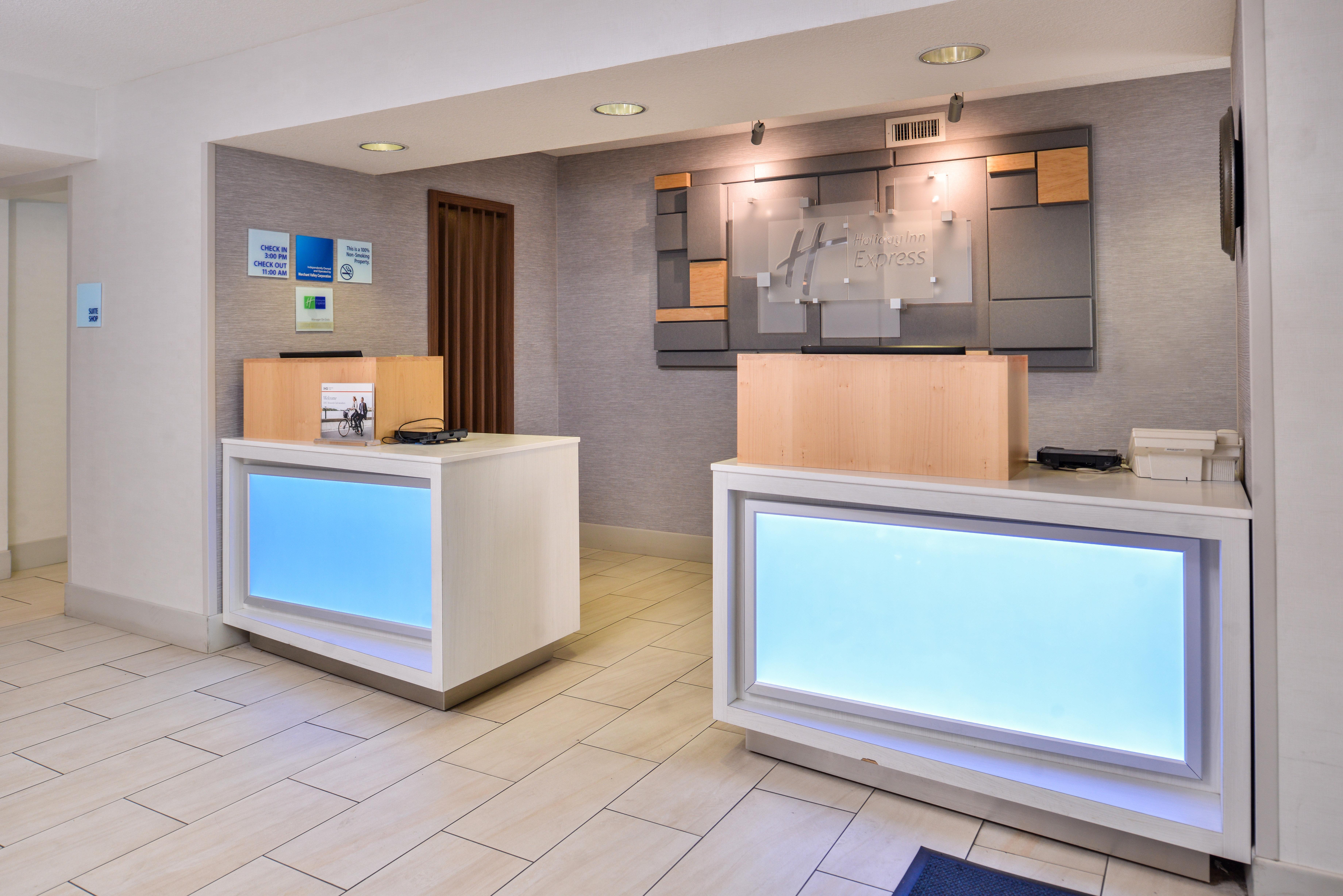 Holiday Inn Express Westley By Ihg Exterior photo