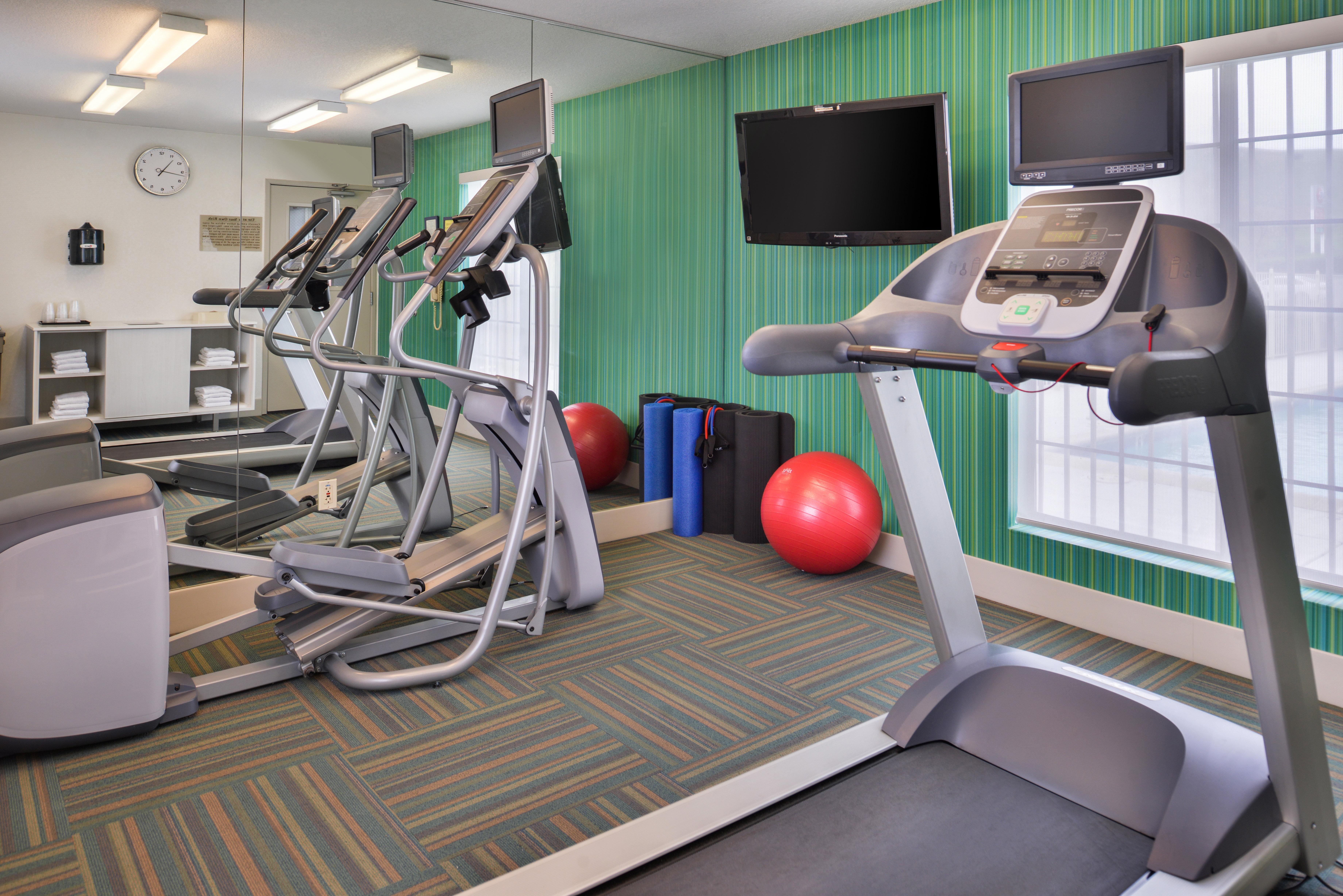 Holiday Inn Express Westley By Ihg Exterior photo
