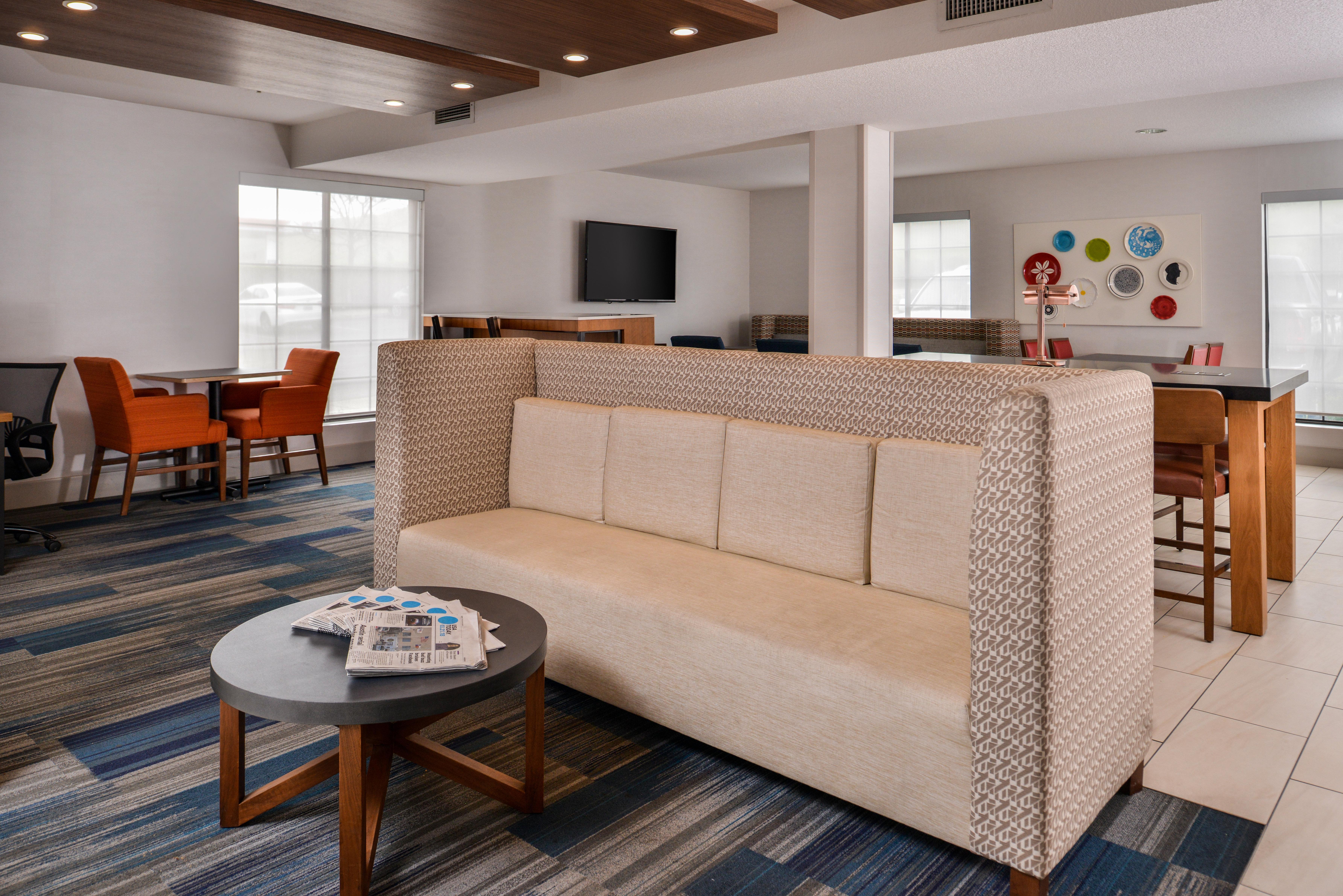 Holiday Inn Express Westley By Ihg Exterior photo