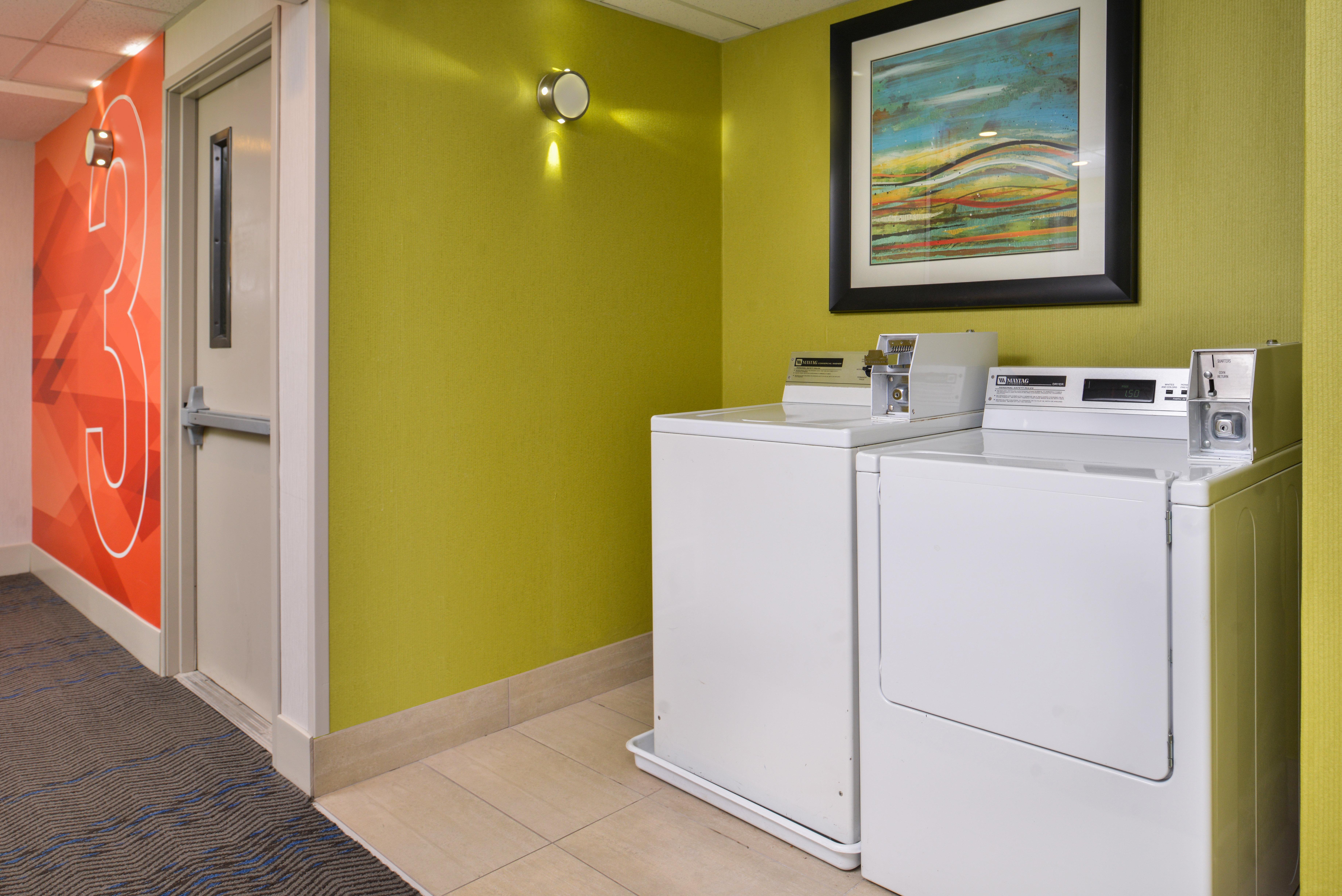 Holiday Inn Express Westley By Ihg Exterior photo